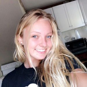 Meet your Posher, Katlyn